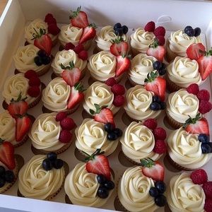 Meet your Posher, Nnoemi